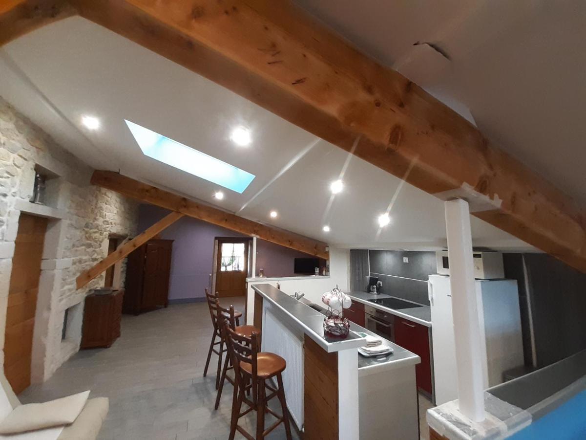 Gites Les Maisons Rouges Jasseron Exterior photo