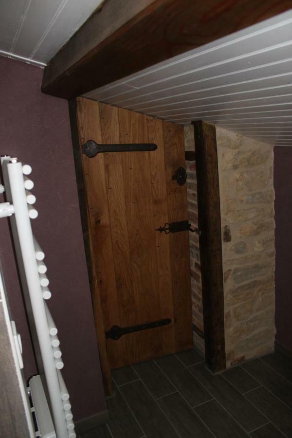 Gites Les Maisons Rouges Jasseron Exterior photo