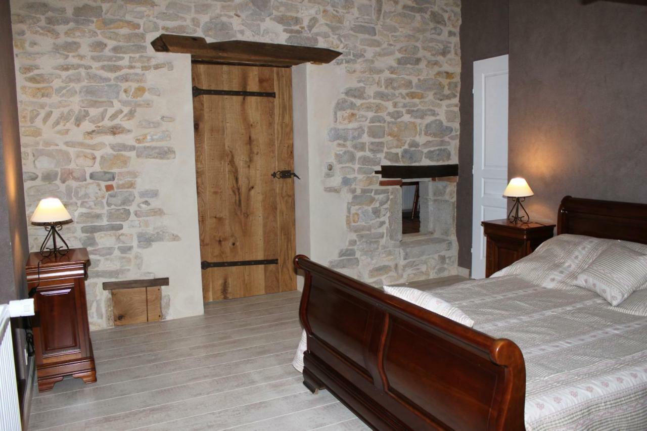Gites Les Maisons Rouges Jasseron Exterior photo